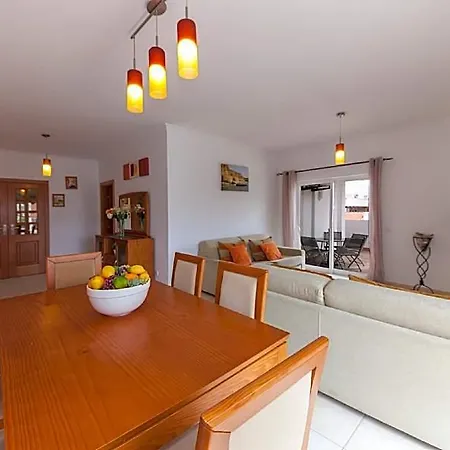 B41 - Windmill Modern With Pool 4* Lagos