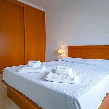 B41 - Windmill Modern With Pool 4* Lagos